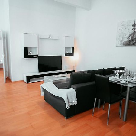 Raimond Apartment Ottakringer Top 10 Відень Екстер'єр фото
